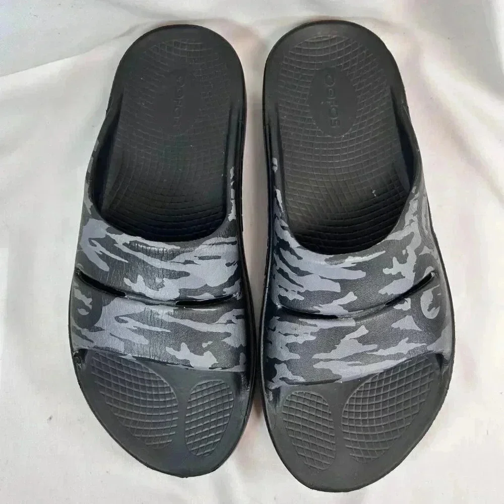 OOFOS OOahh Sport Flex Slides Size M9/W11 Camo Gray Black Athleisure
